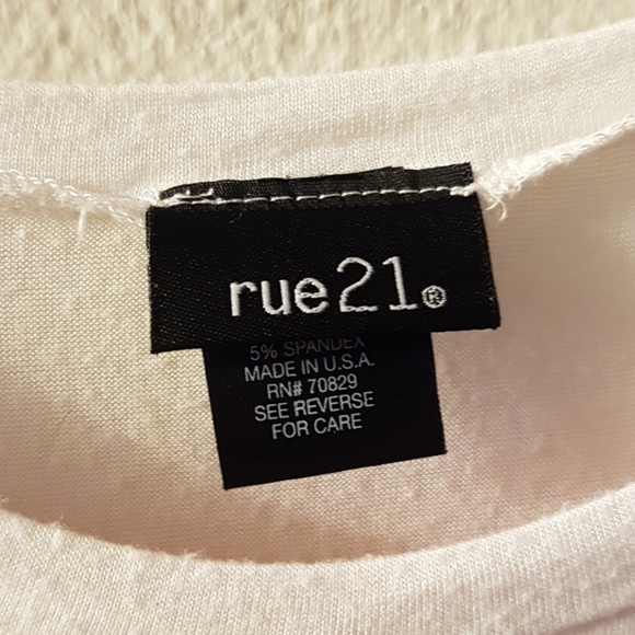 Rue 21 sheer logo crop - Picture 2 of 4
